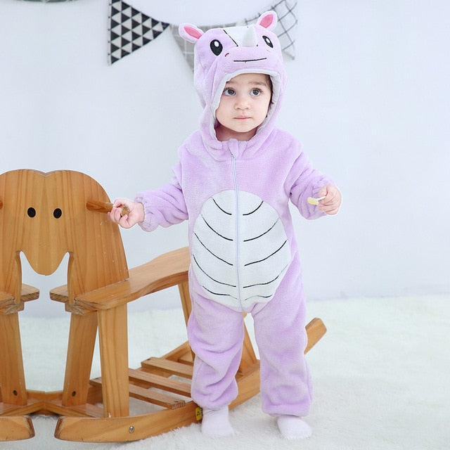 Macacão Infantil de Bichinho em Flanela com Capuz 2020